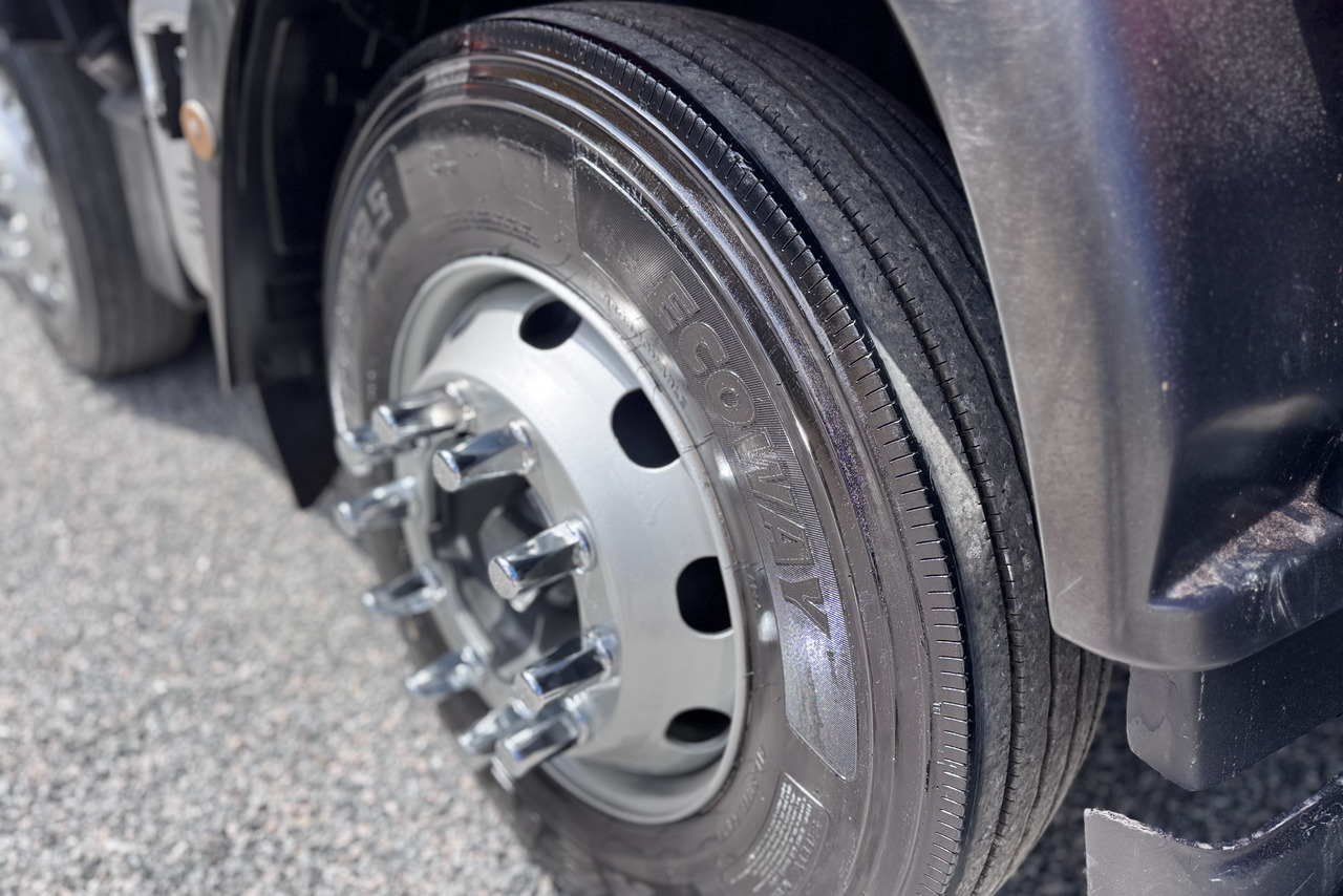 Iveco Tector 240E28 - 14/14 4