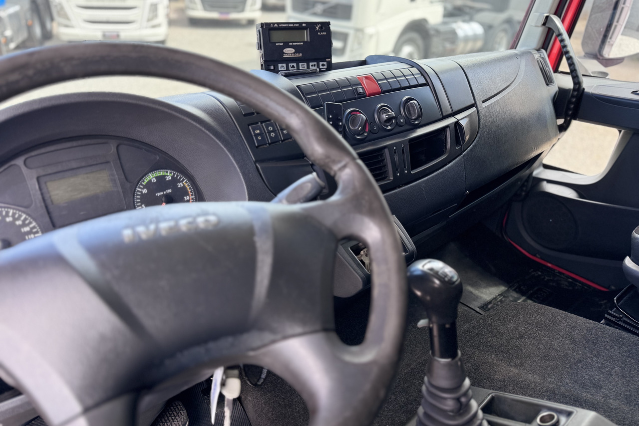 Iveco Tector 240E28 - 14/14 9