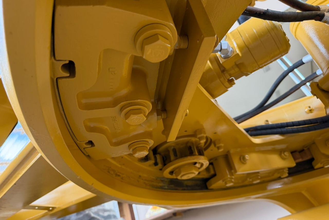 Caterpillar 140K - 20/20 9