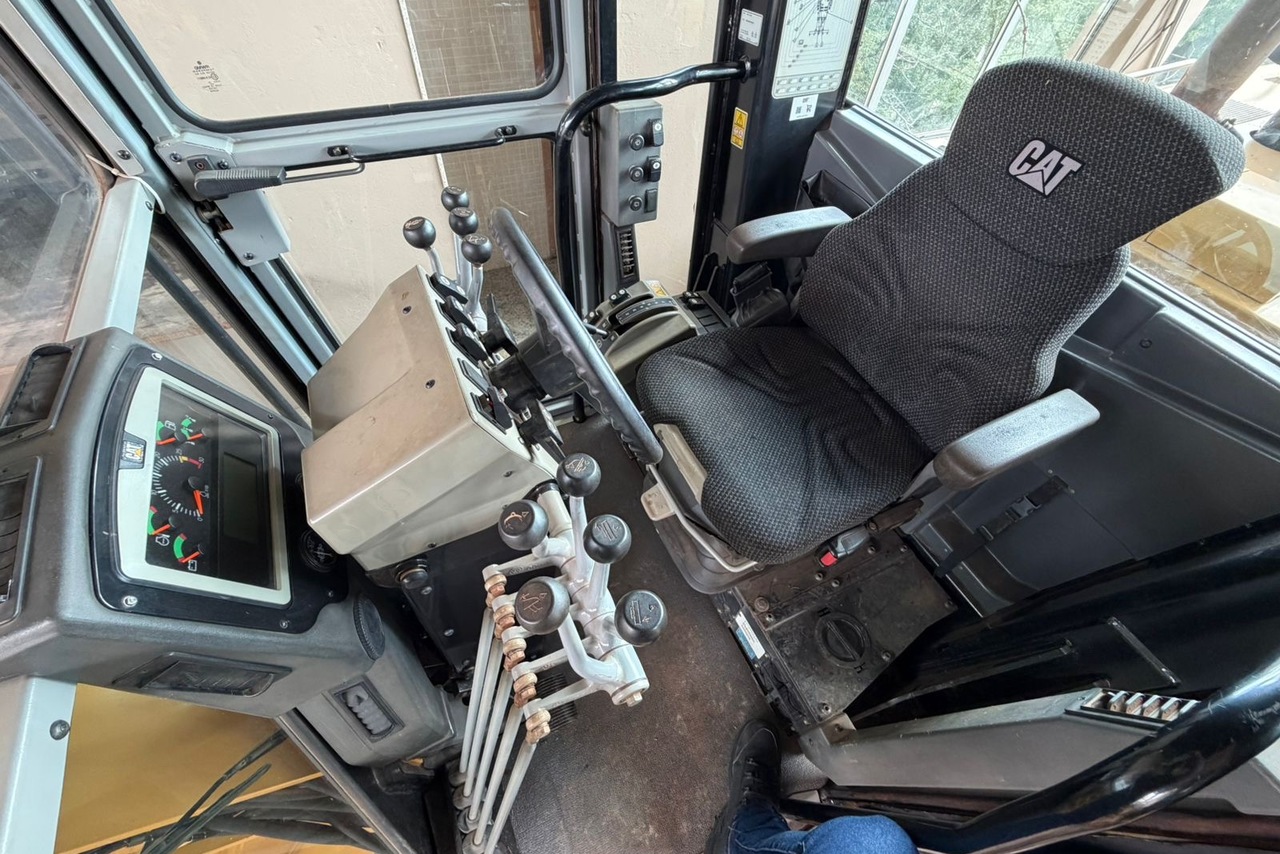 Caterpillar 140K - 20/20 15