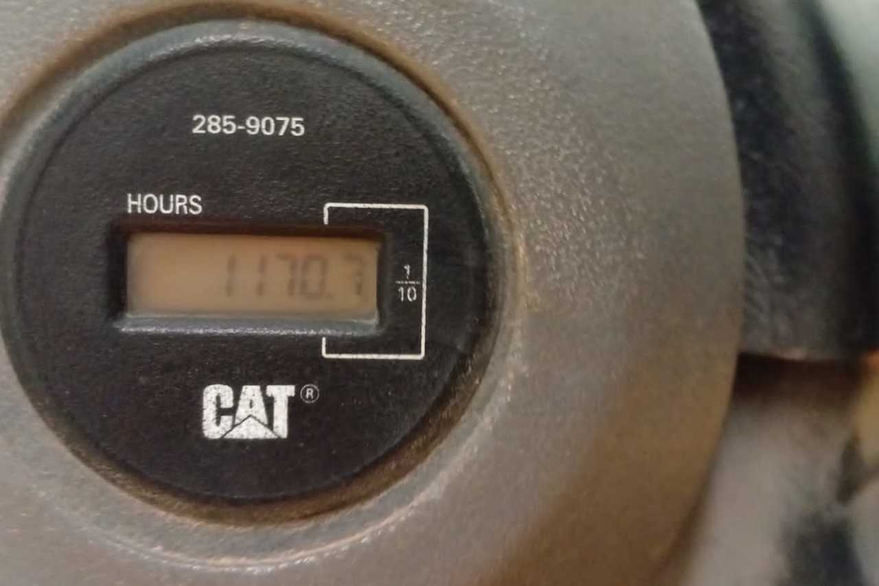 Caterpillar CP533E - 13/13 4