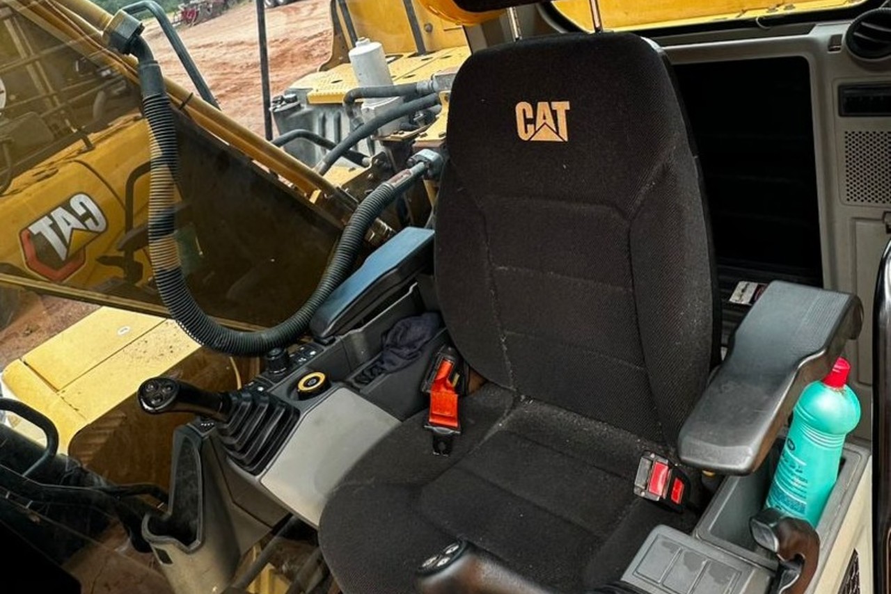 Caterpillar 320GC - 20/20 6