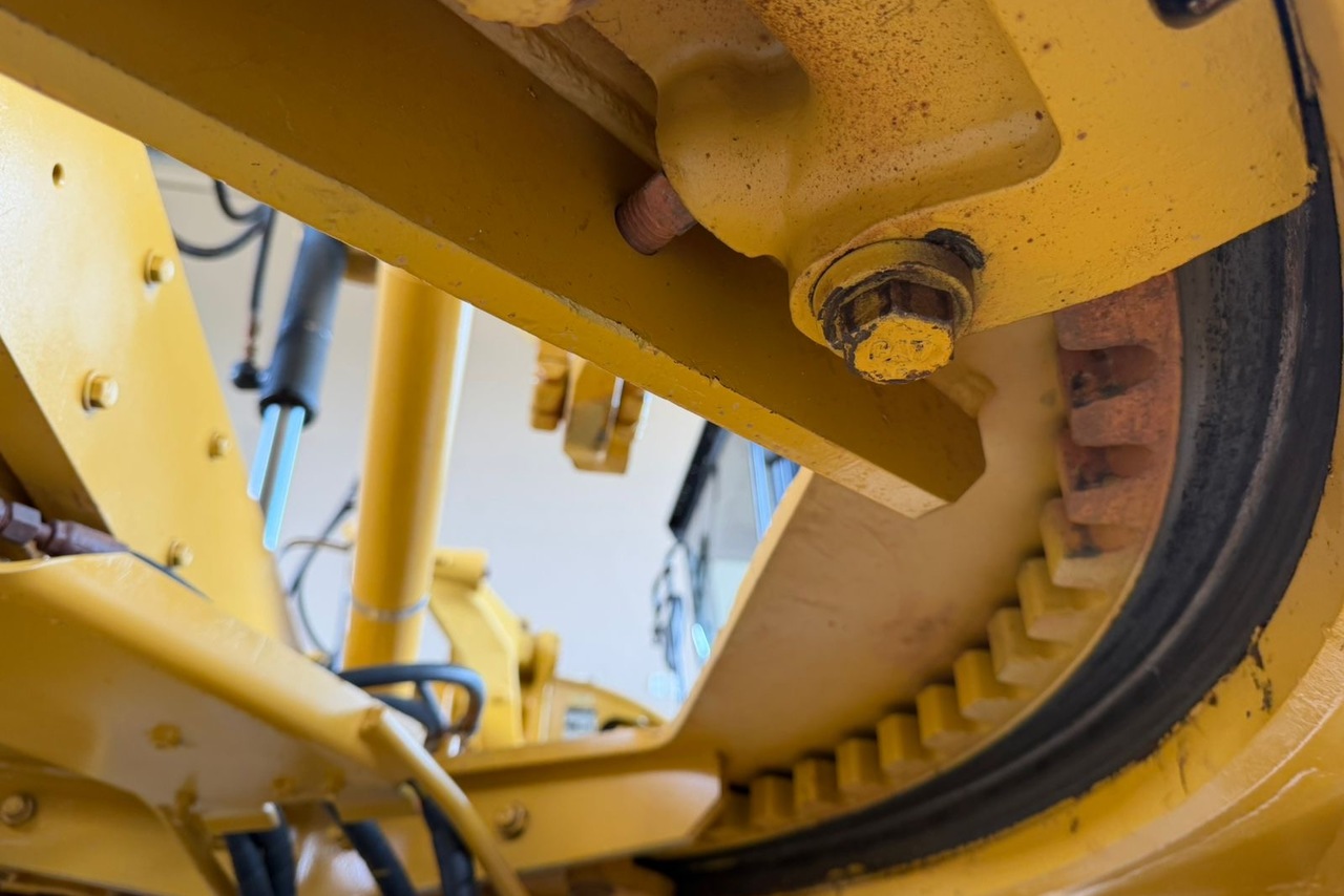 Caterpillar 140K - 19/19 10