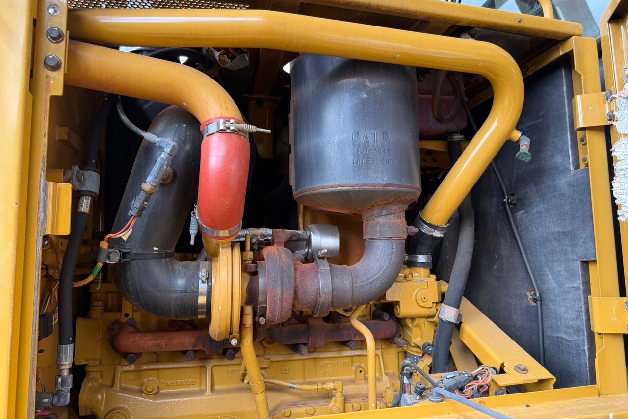 Caterpillar 140K - 19/19 12