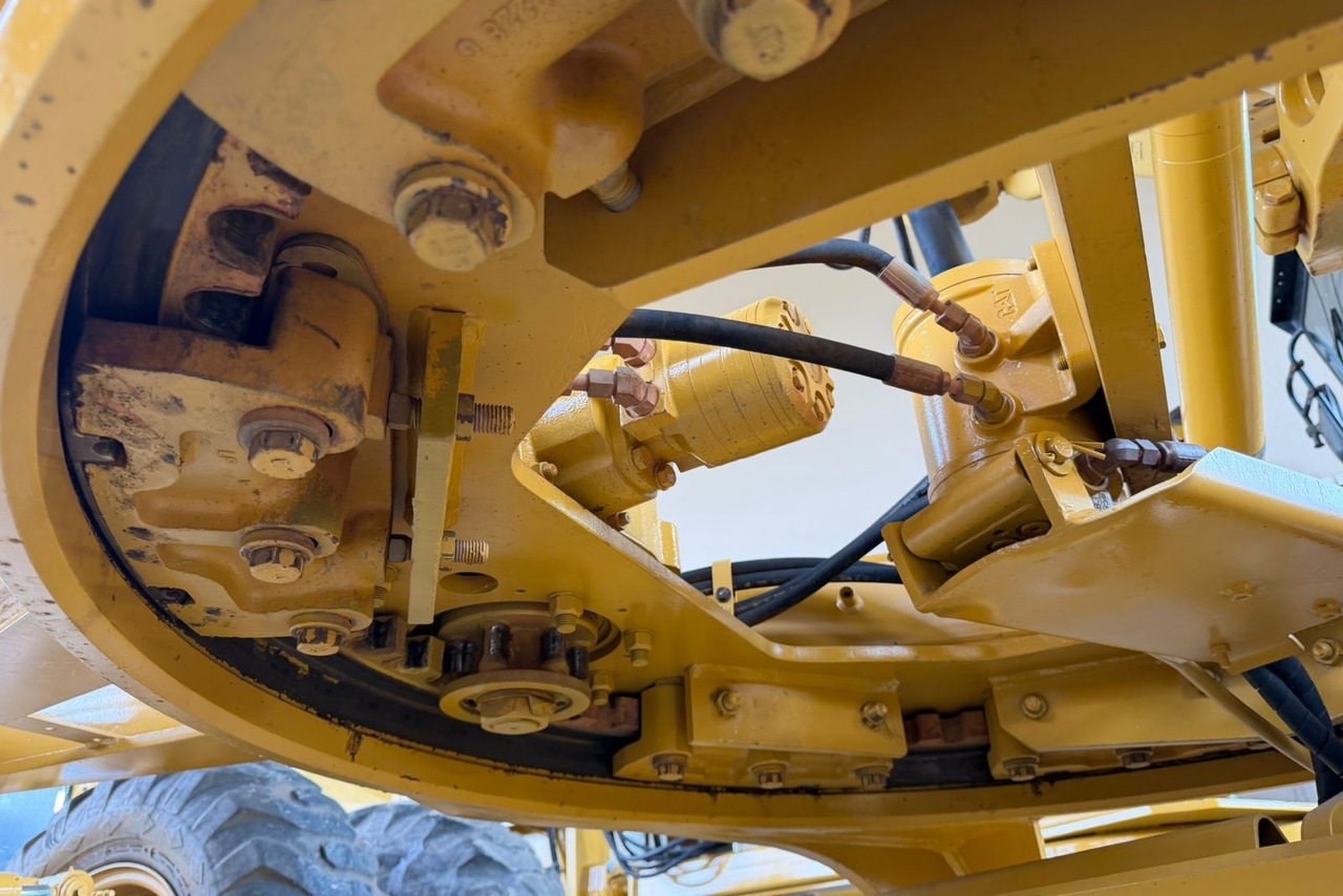 Caterpillar 140K - 19/19 16