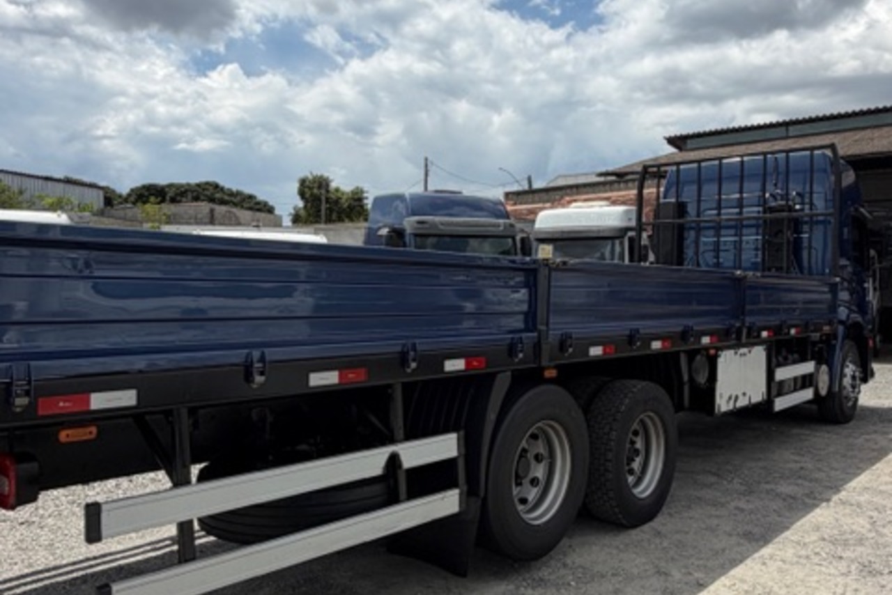 Volkswagen 24-280 E Constellation 6x2 - 22/23 19