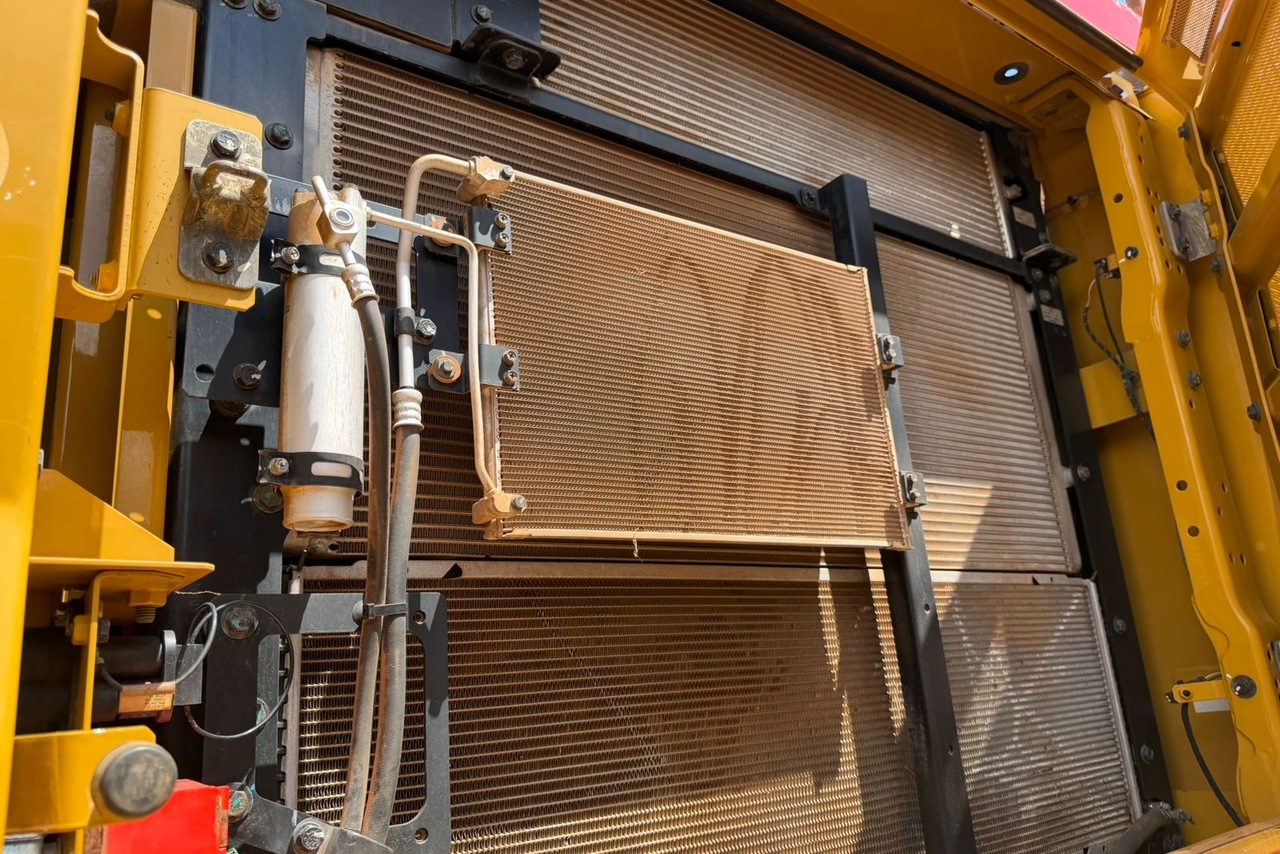 Caterpillar 345 - 22/22 14