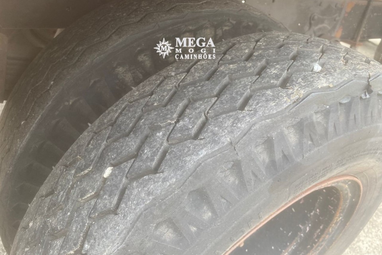 Mercedes Benz MB 709 - 91/92 6