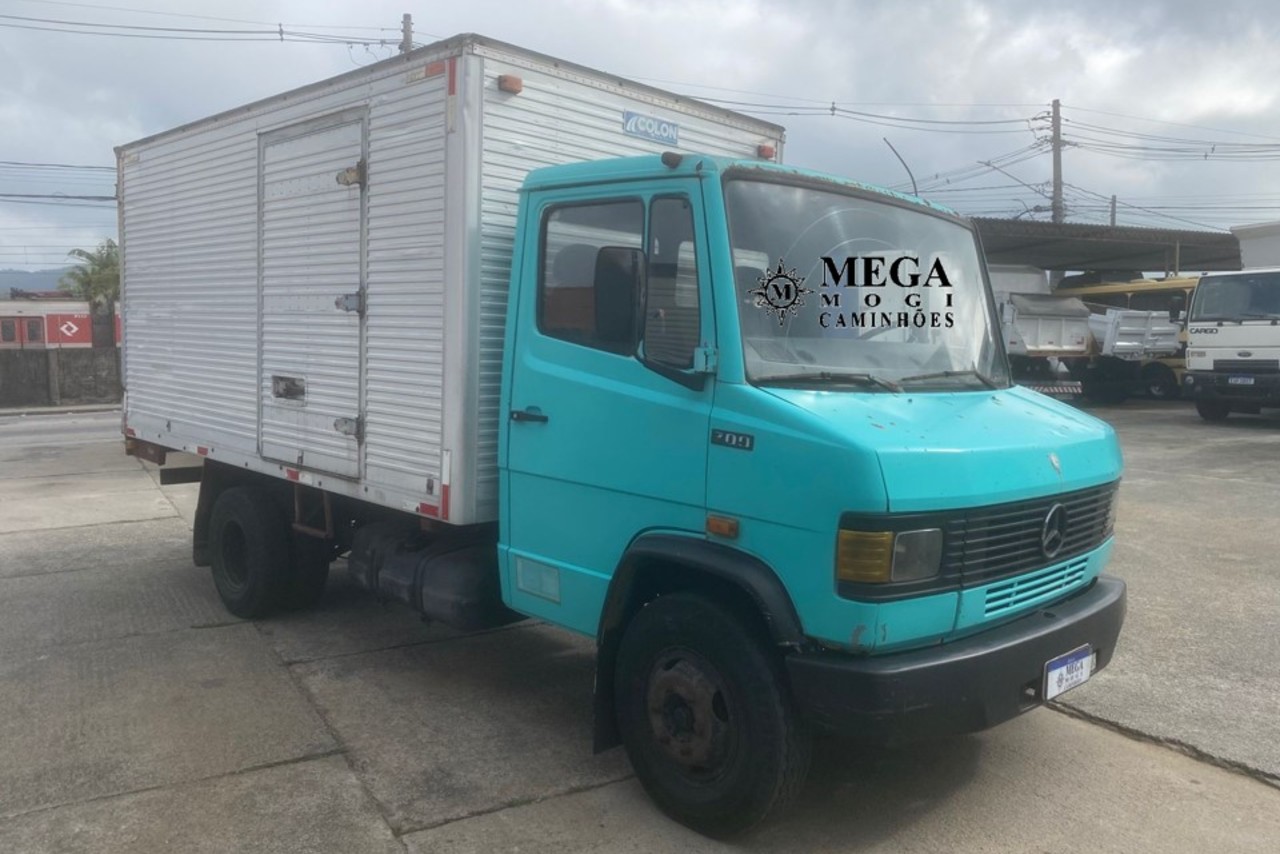 Mercedes Benz MB 709 - 91/92 8