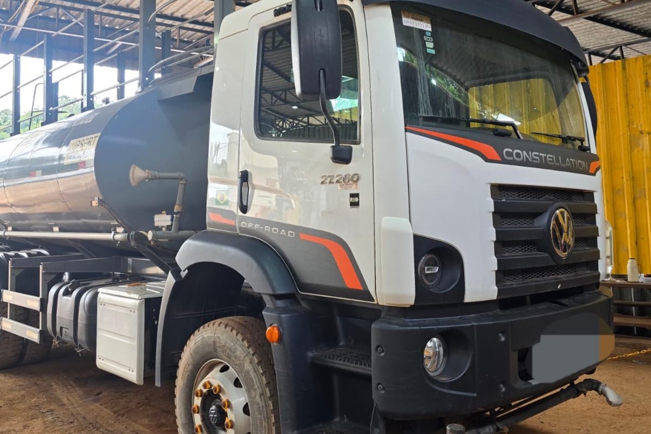 Volkswagen VW 27260 Constellation 6x4 - 24/25 2
