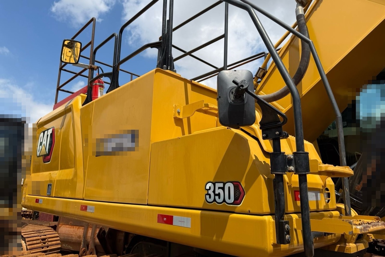 Caterpillar Outros - 23/23 2