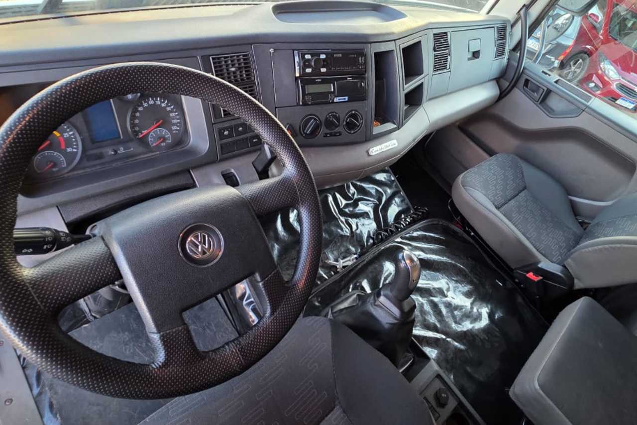 Volkswagen VW 19360 - 19/20 18