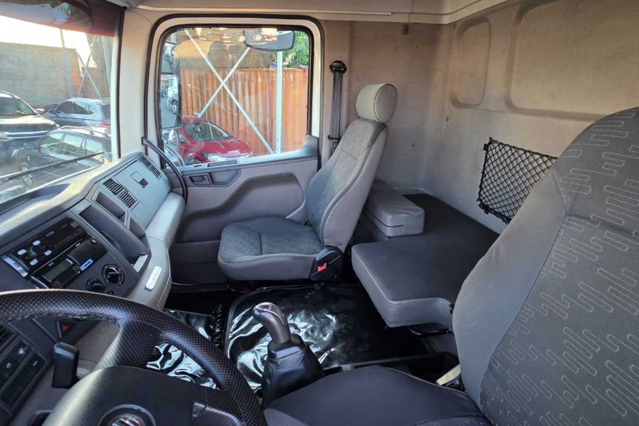Volkswagen VW 19360 - 19/20 19