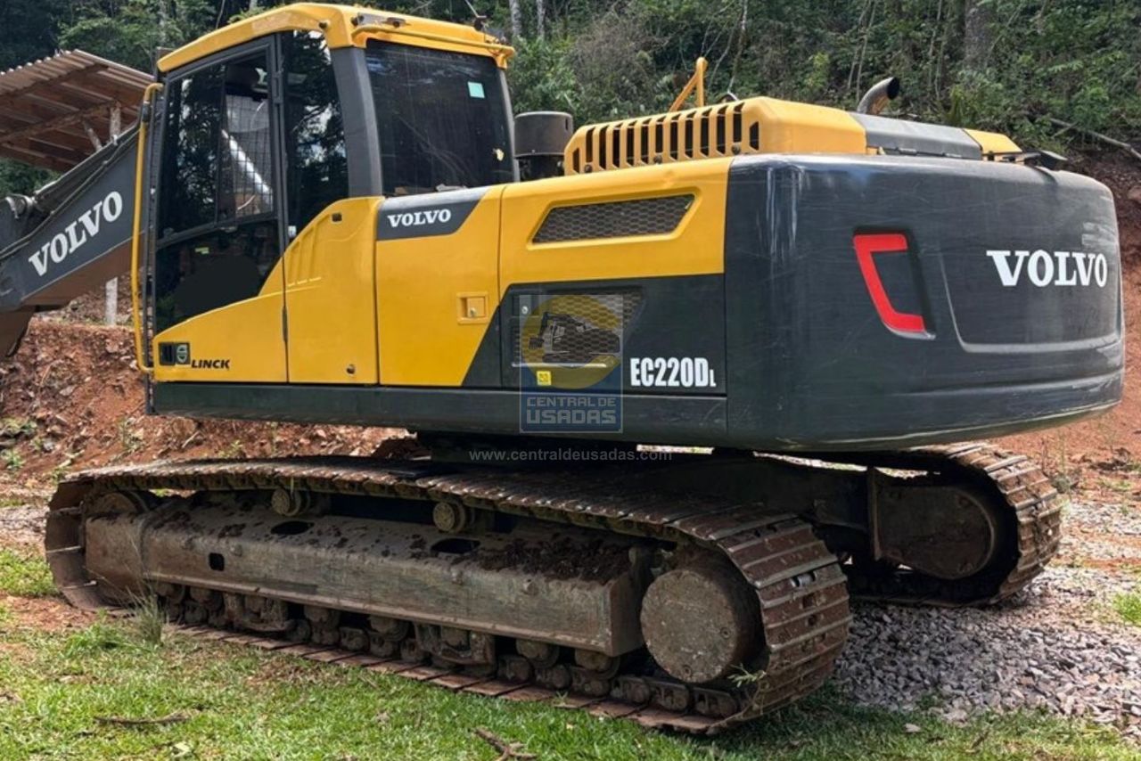 Volvo EC220D - 20/20 5