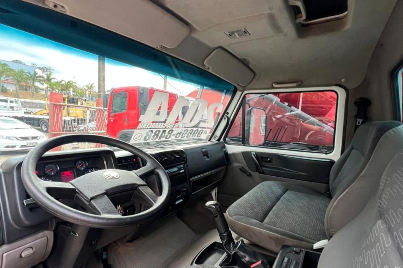 Volkswagen 10-160 E Delivery - 14/14 10