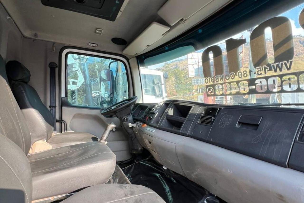 Volkswagen 15-180 E Constellation - 10/10 9
