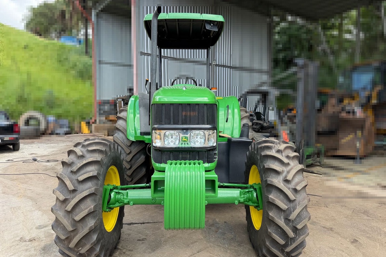 John Deere 6125J - 23/23 2