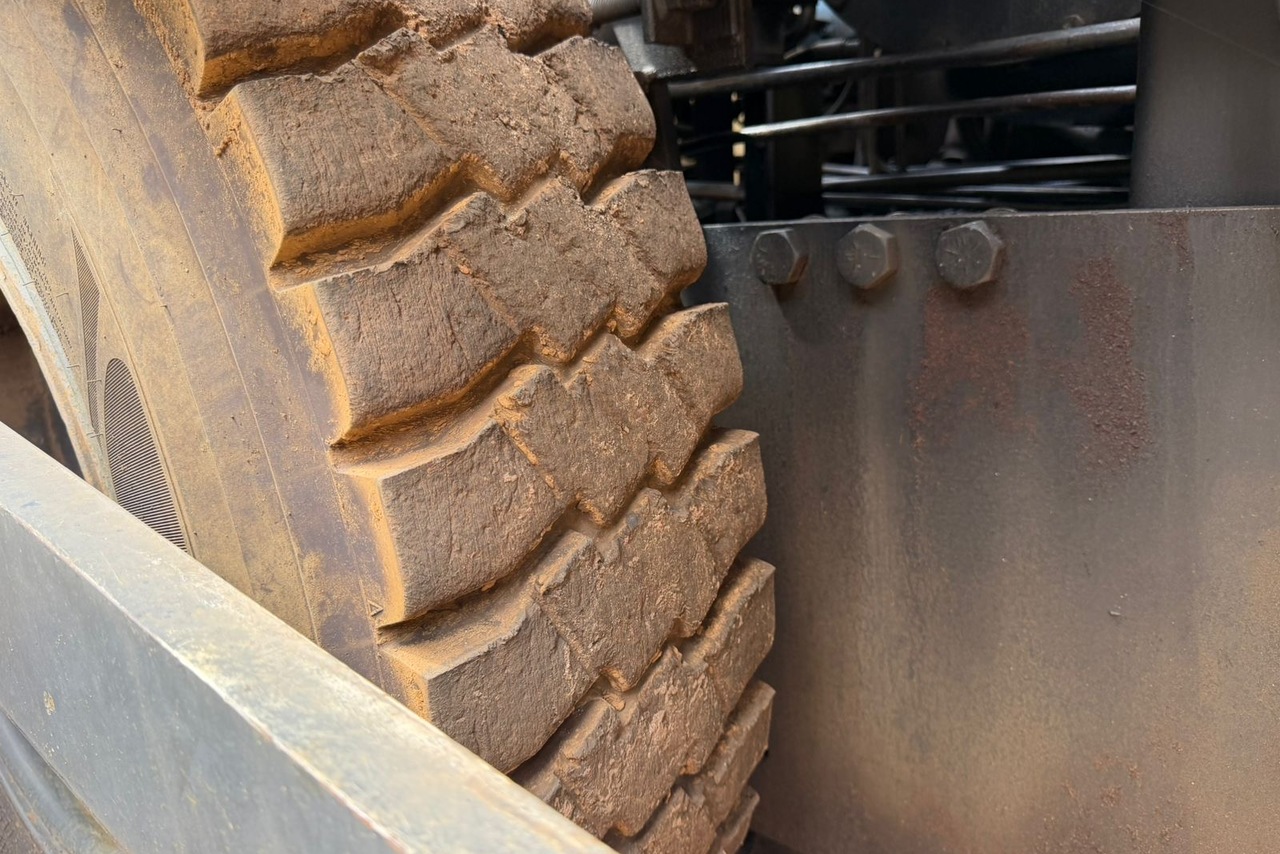 Terex VDA421 - 05/05 9