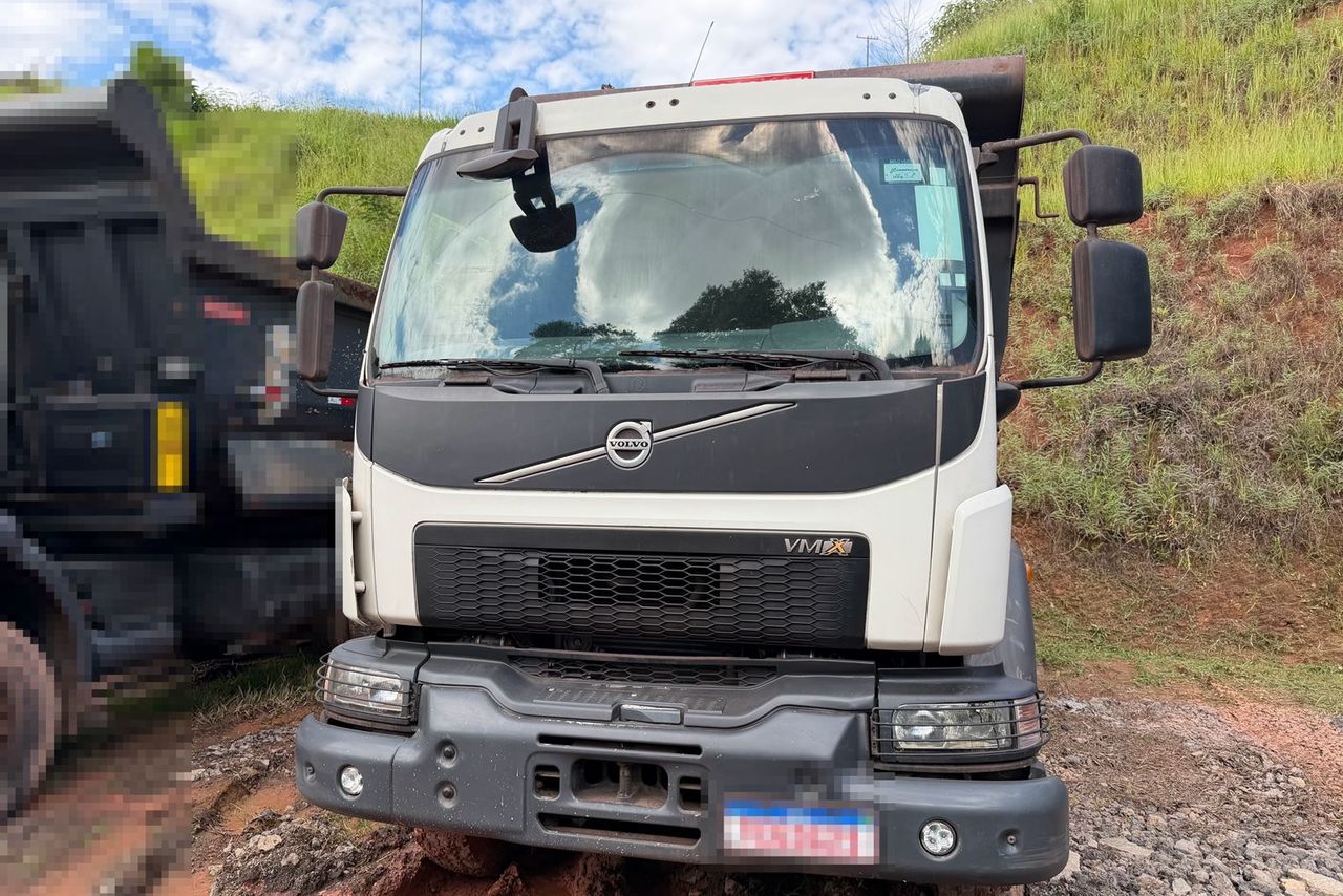 Volvo VM360 - 24/24 5