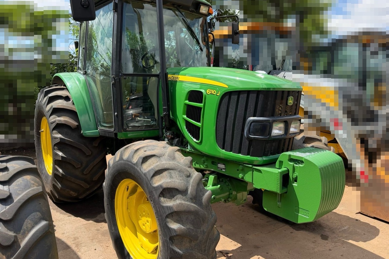 John Deere 6110J - 14/14 9