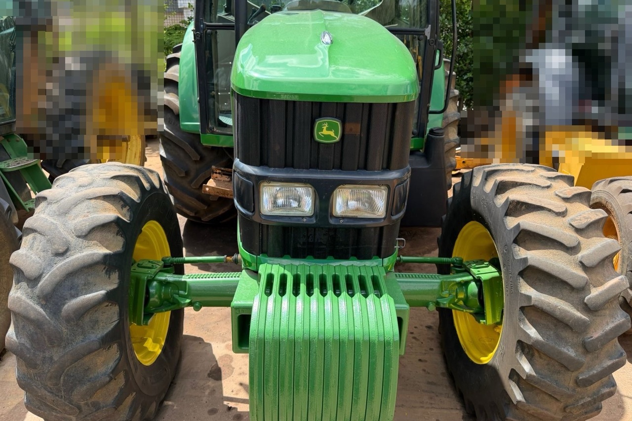 John Deere 6110J - 14/14 13