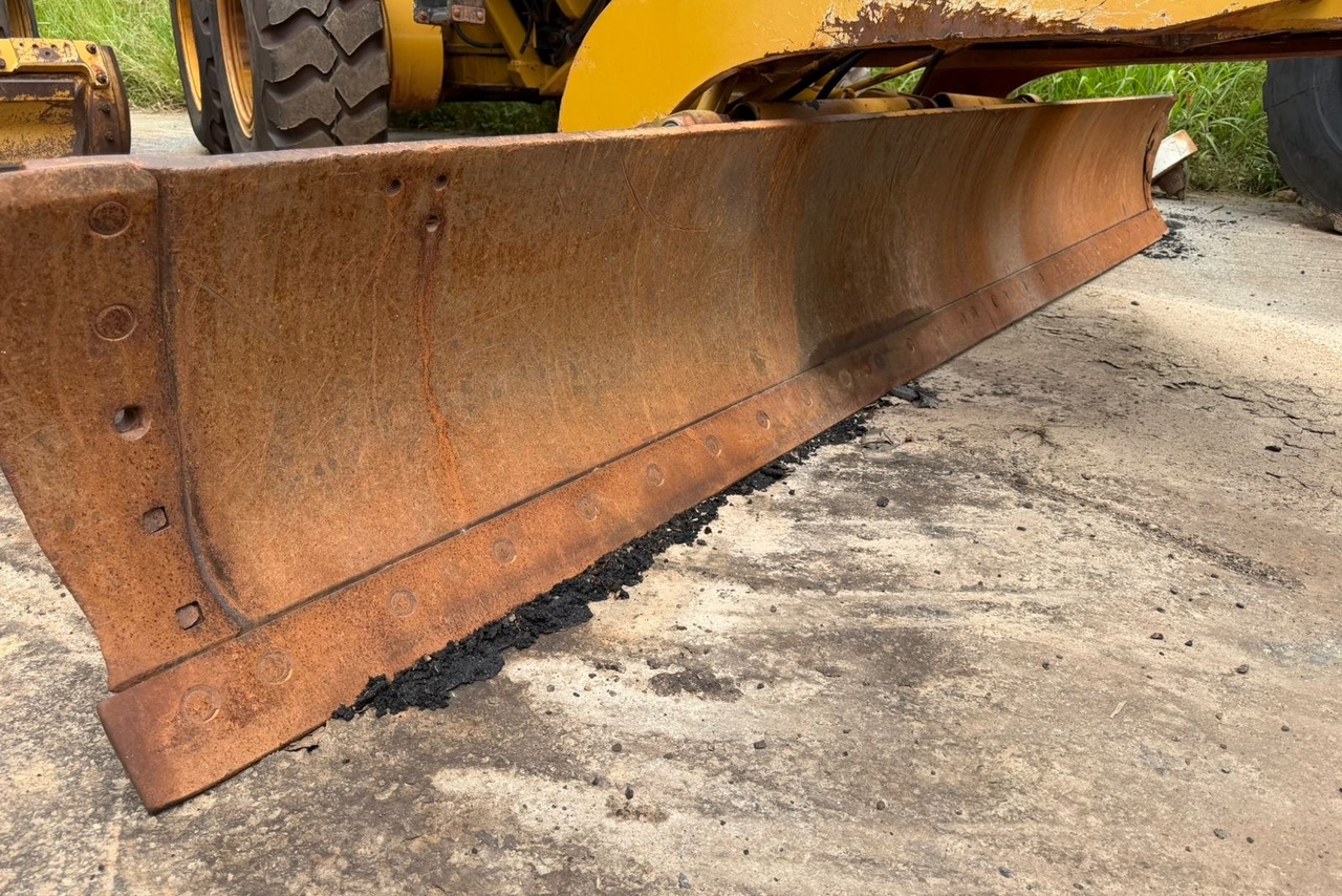 Caterpillar 140K -  9
