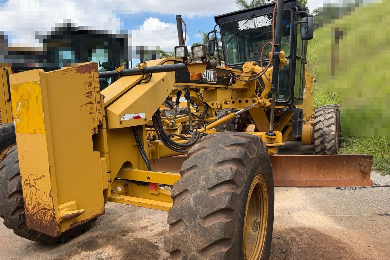 Caterpillar 140K -  11