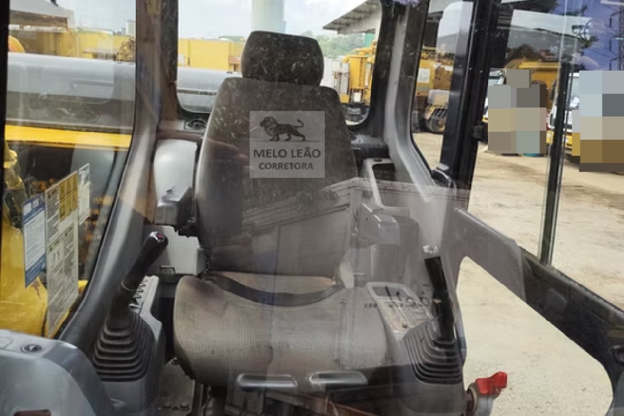 Komatsu PC160 LC - 08/08 3