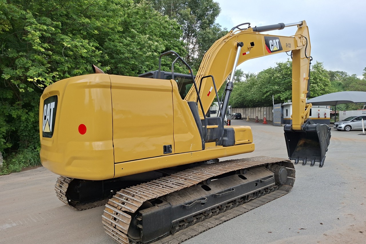 Caterpillar  320 - 18/18 3