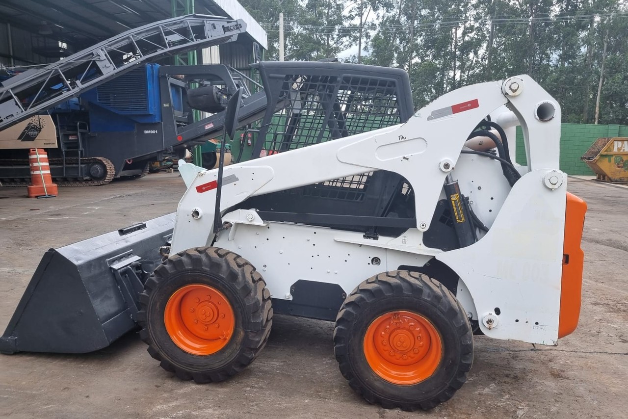 Bobcat S300 - 10/10 2