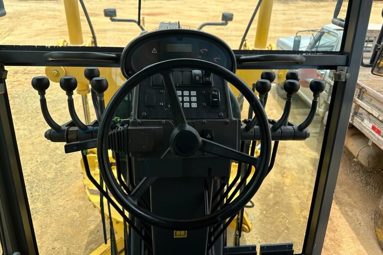 Volvo G930 - 10/10 8