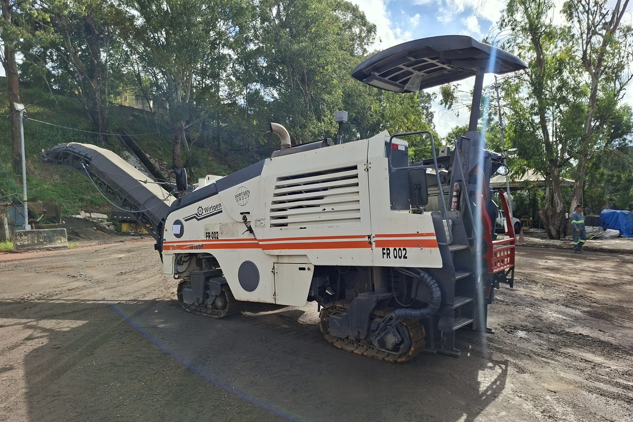 Wirtgen W100F - 10/10 3