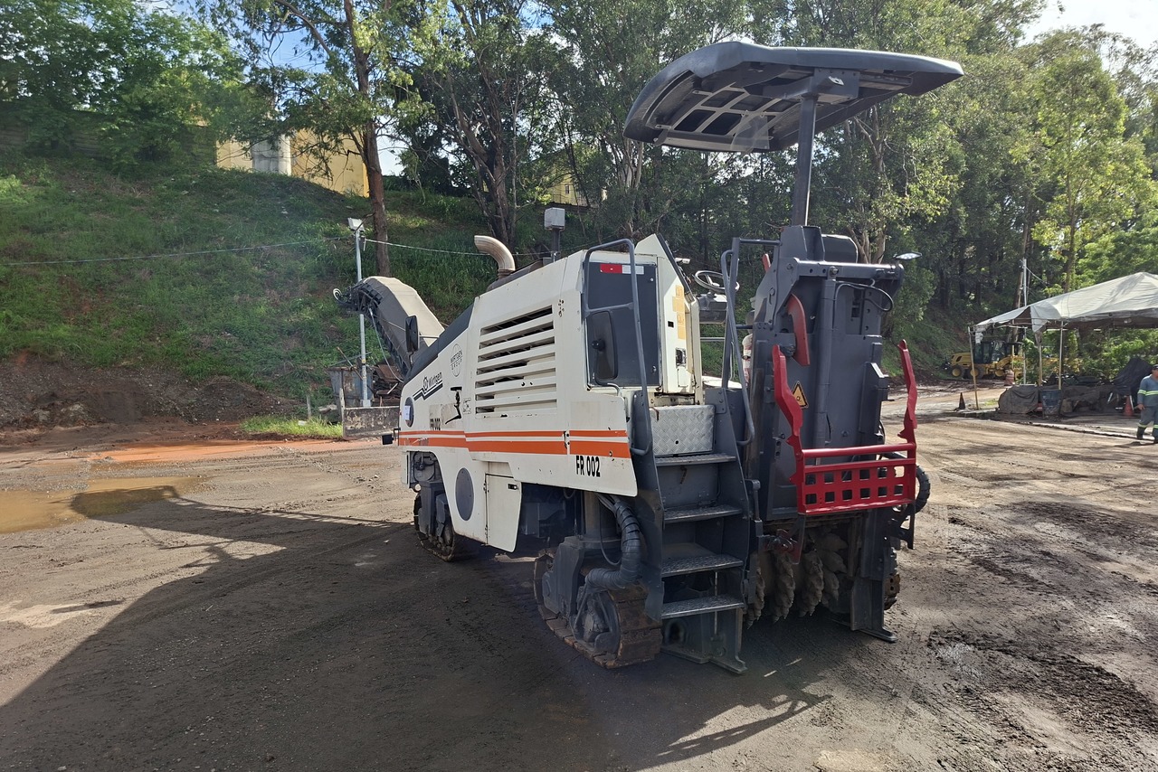 Wirtgen W100F - 10/10 4