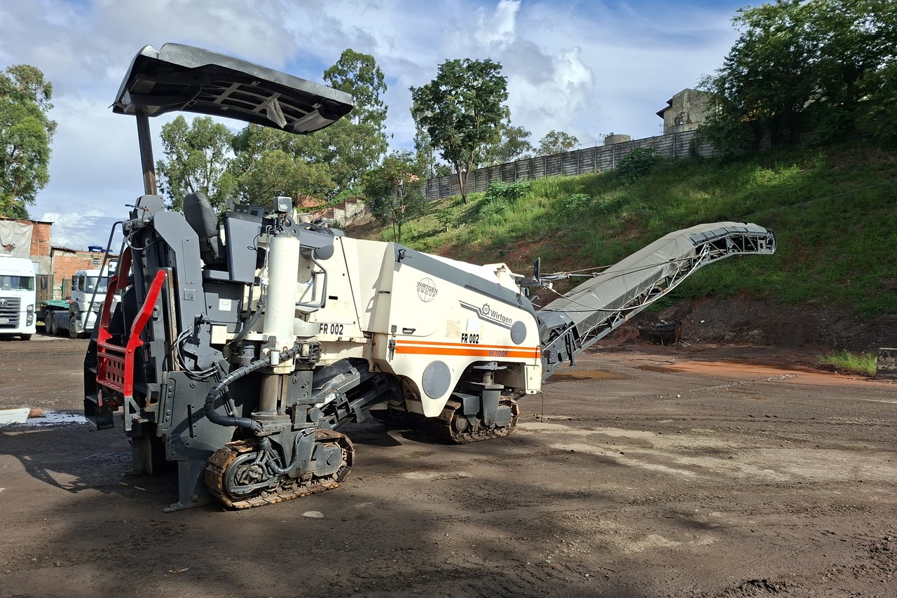 Wirtgen W100F - 10/10 7