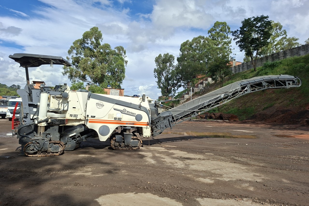 Wirtgen W100F - 10/10 8
