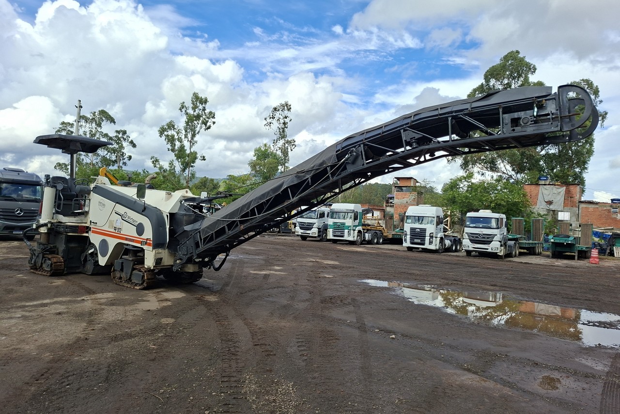 Wirtgen W100F - 10/10 9