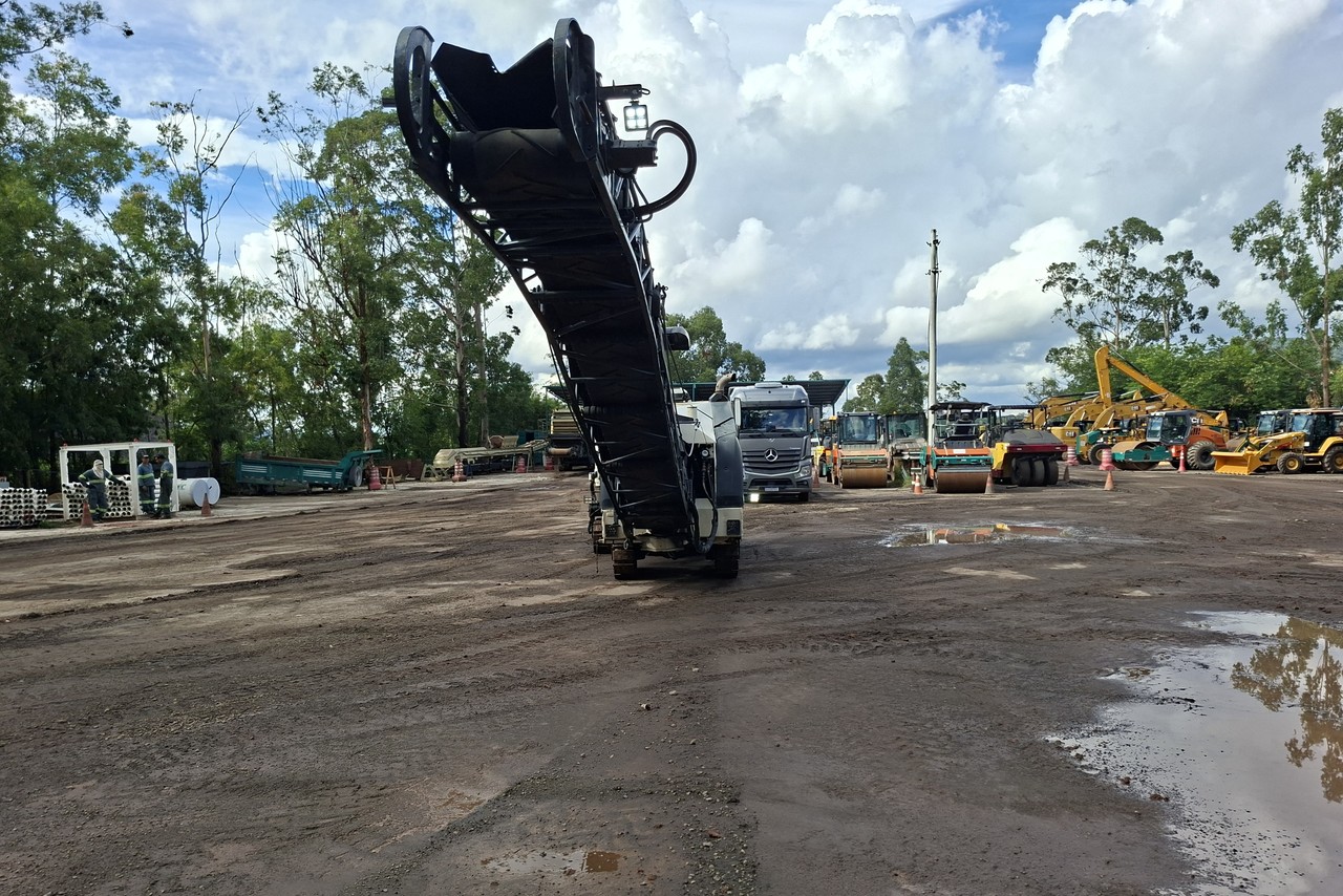 Wirtgen W100F - 10/10 10