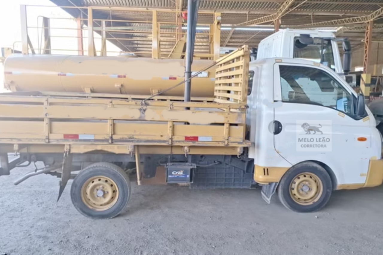 Hyundai HR HDB - 13/14 2
