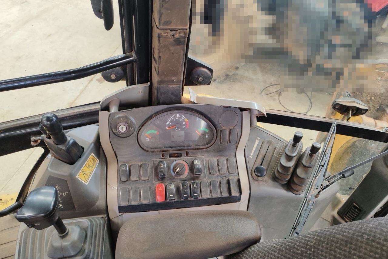 Caterpillar 416F2 - 21/21 6