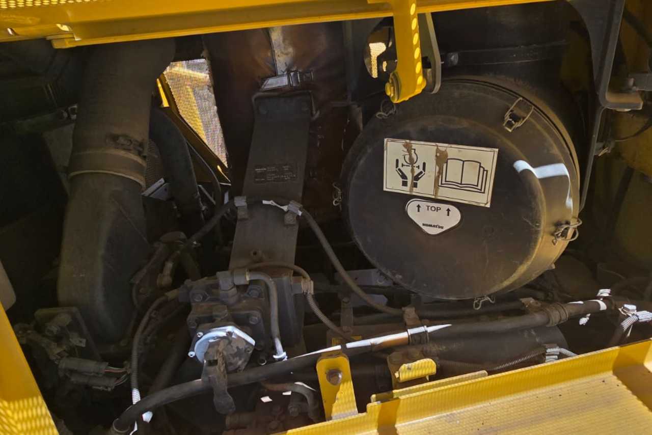Komatsu D155AX-6   - 21/21 7