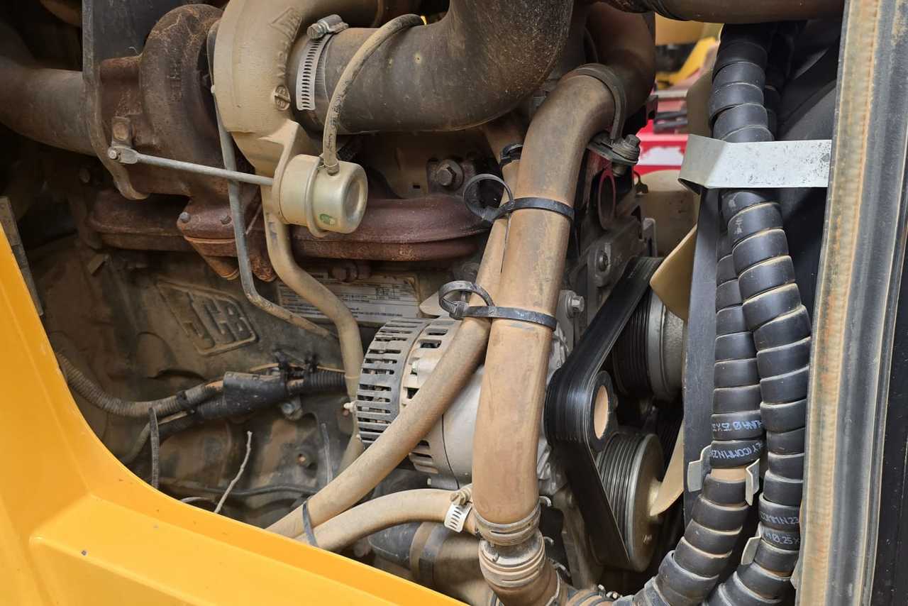 JCB 3CX - 23/23 4