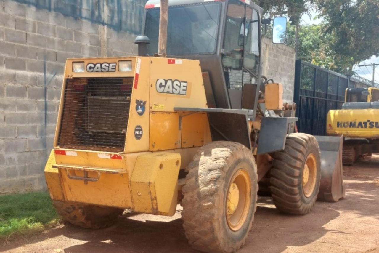 Case W20E - 12/12 6