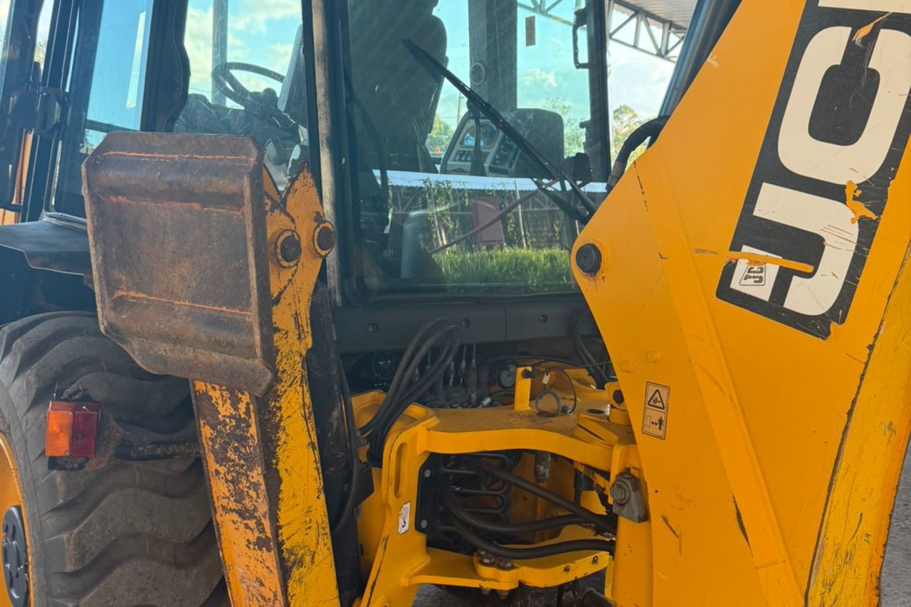 JCB 3CX - 18/18 2