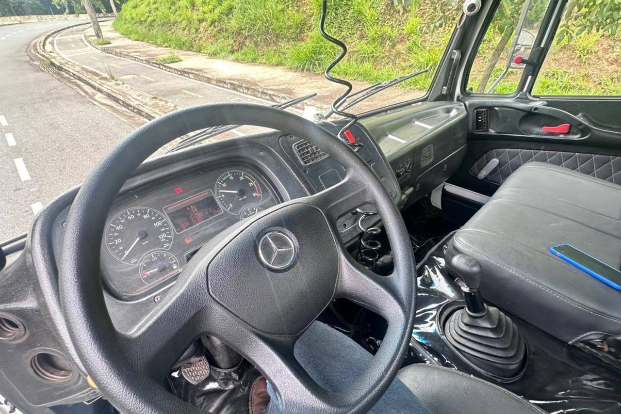 Mercedes Benz Atego 1719 - 14/14 7