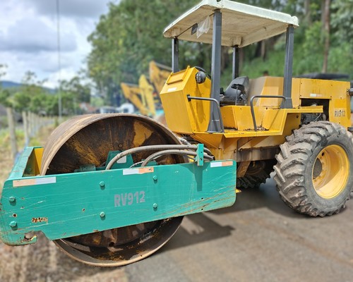 Rolo compactador