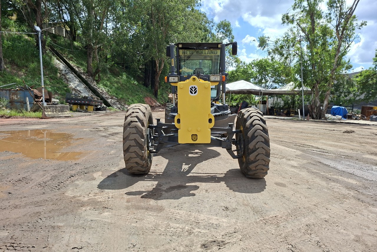 New Holland RG 140B - 12/12 7