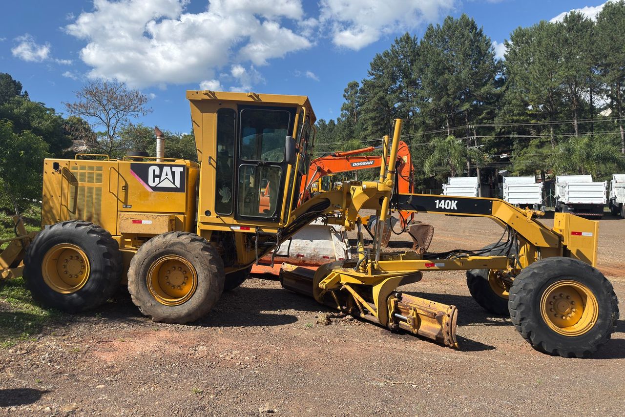 Caterpillar 140K - 13/13 3