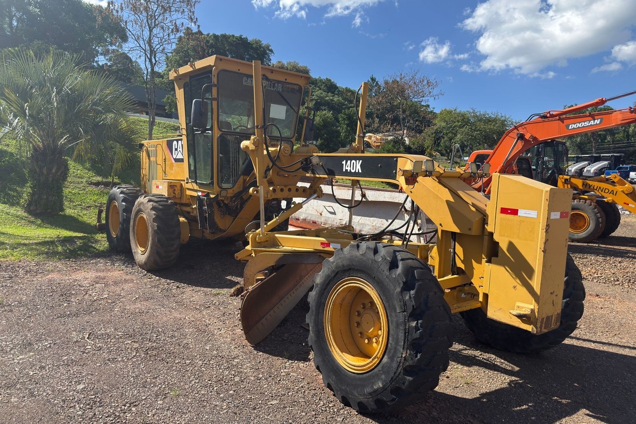 Caterpillar 140K - 13/13 4