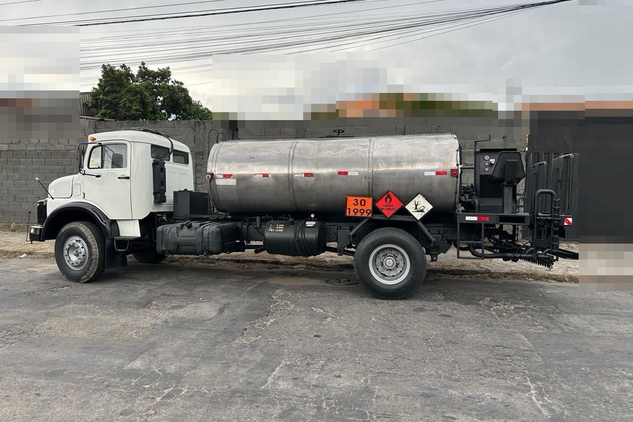 Mercedes Benz MB 1520 - 06/06 2