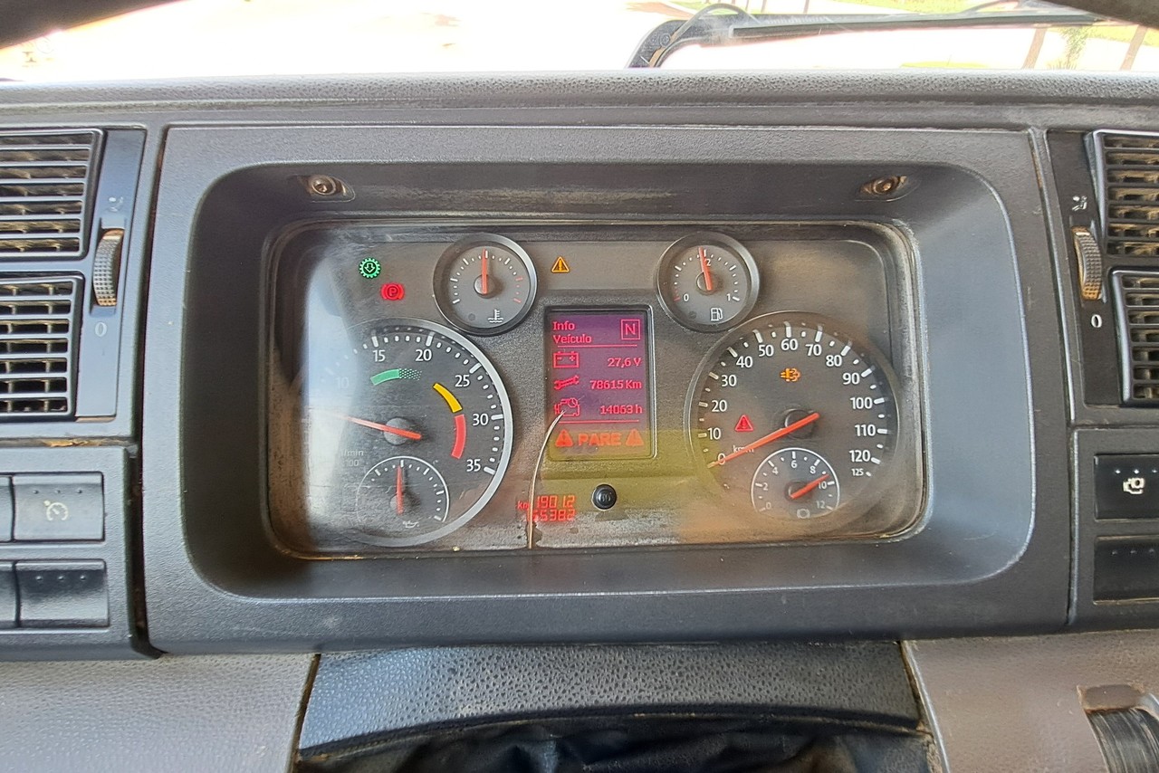 Volkswagen 31-280 E Constel. 6x4 - 15/15 4